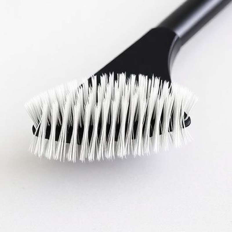 Dual-Sided Pet Hair & Lint Removal Rake - Detail view